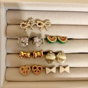 7 pairs of earrings Juicy Couture